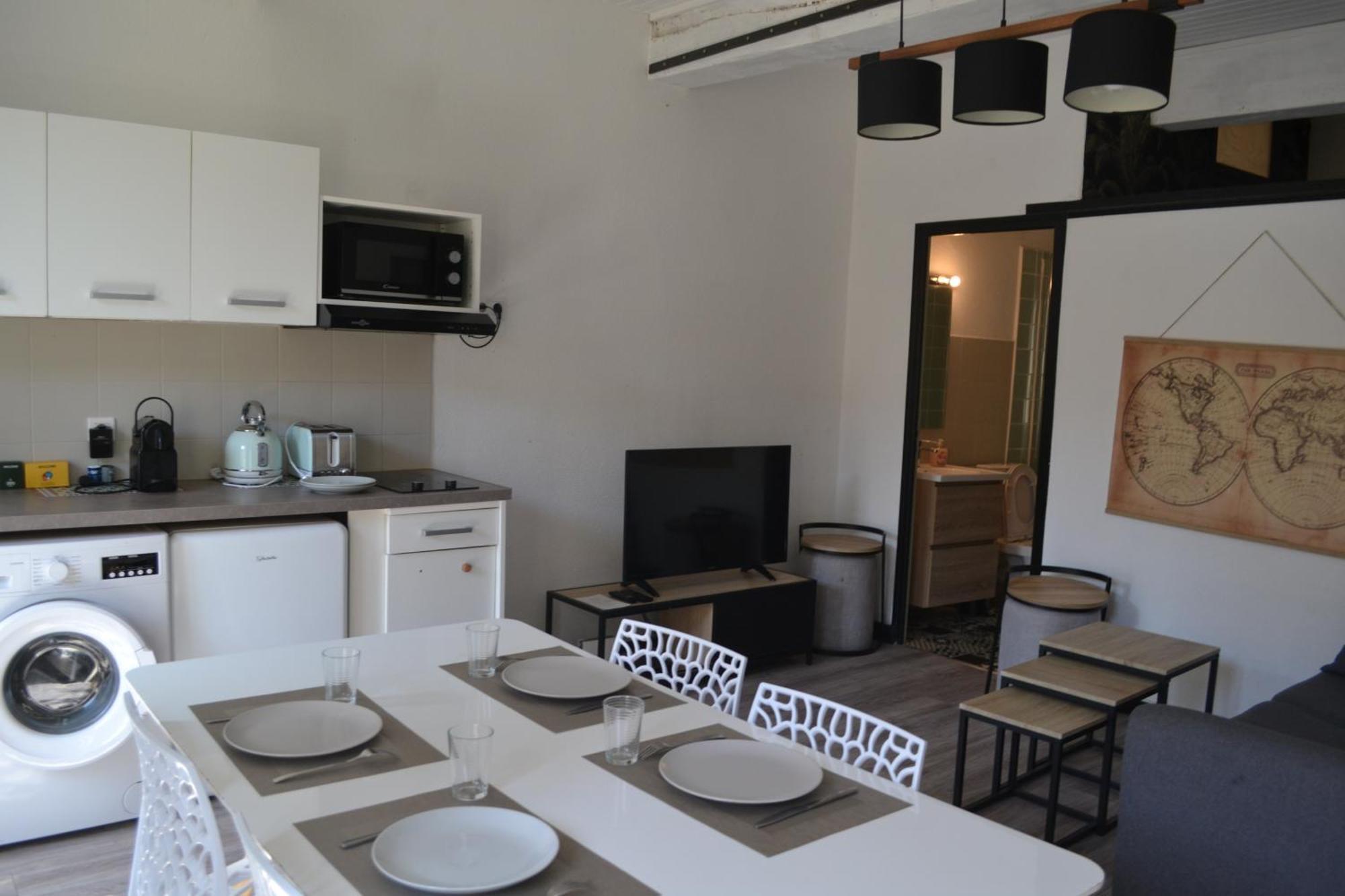 L Atelier De La Sorgue Lägenhet LʼIsle-sur-la-Sorgue Exteriör bild