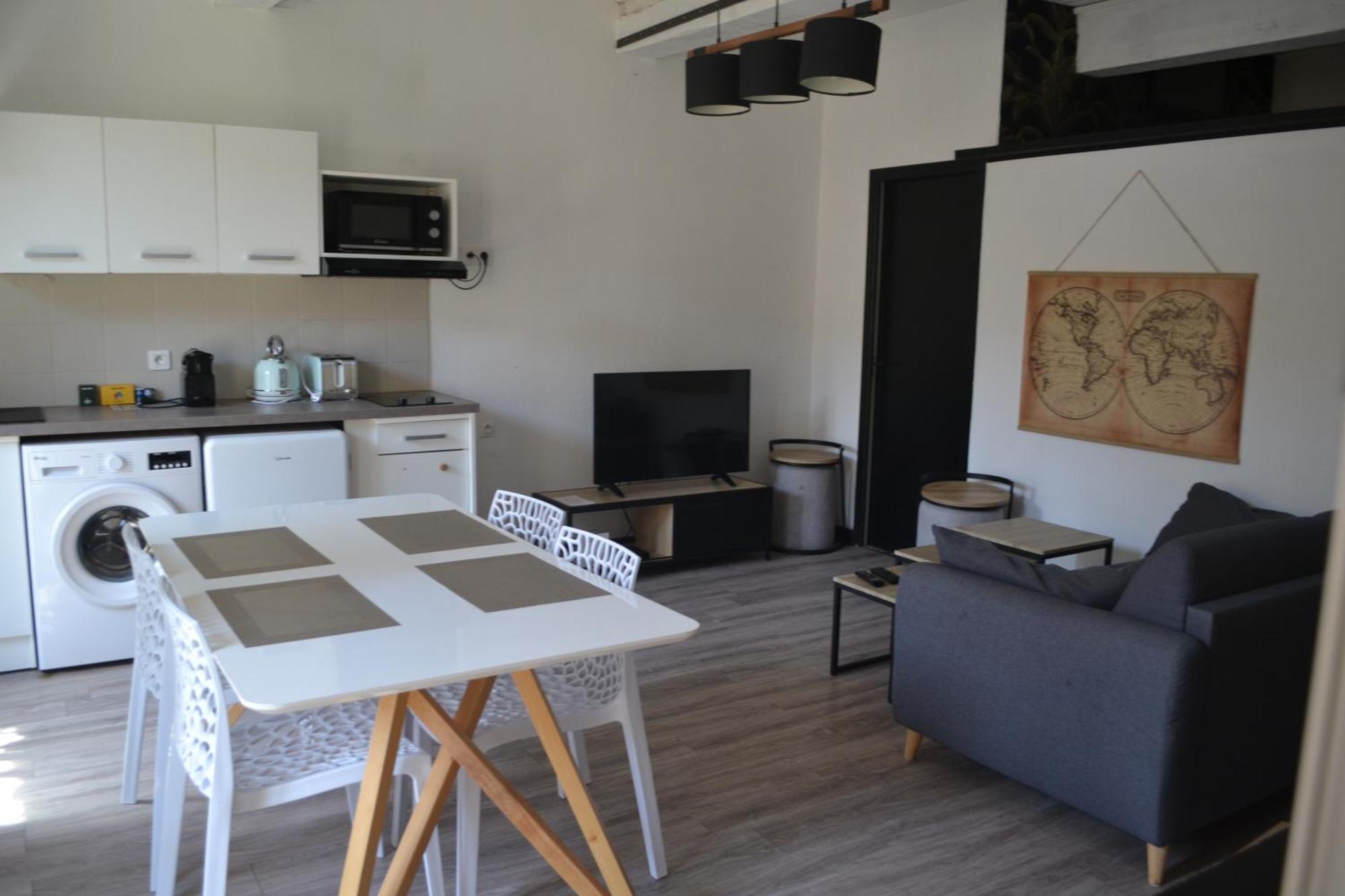 L Atelier De La Sorgue Lägenhet LʼIsle-sur-la-Sorgue Exteriör bild