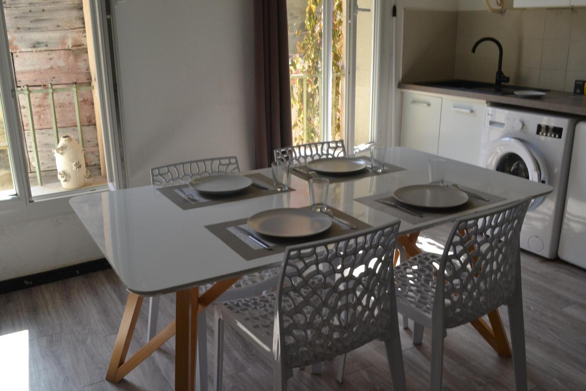 L Atelier De La Sorgue Lägenhet LʼIsle-sur-la-Sorgue Exteriör bild